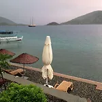 Veranda 3*