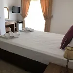Veranda Hotel 3*